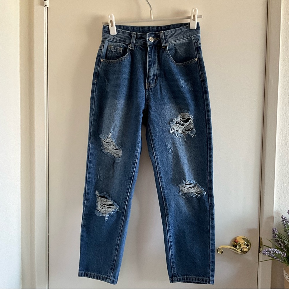 Ripped denim mom jeans